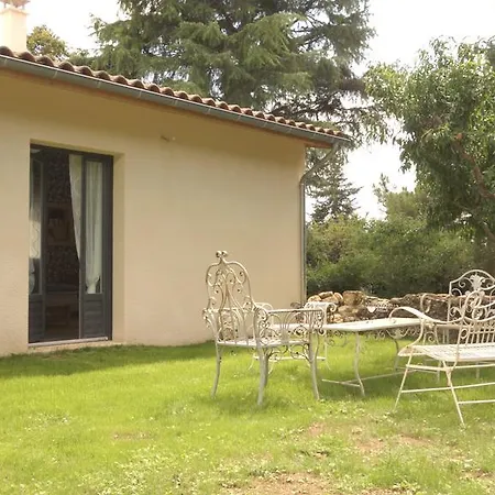 Гостевой дом La Petite Girondine, La Suite... Pujols (Gironde)